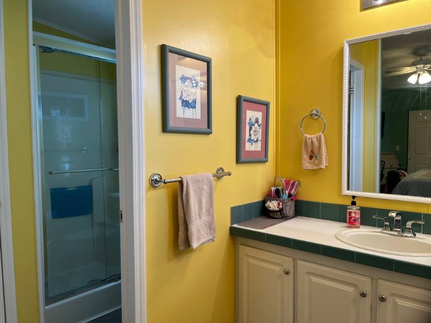 2417 Crooked Stick Drive a Winter Haven, FL Mobile or Manufactured Home for Sale